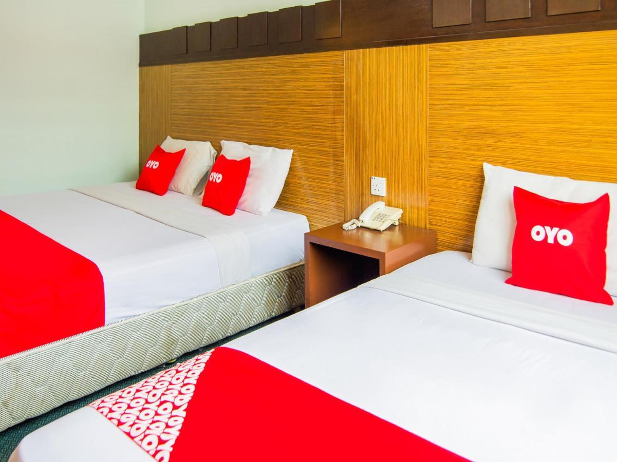 Oyo 89408 Royal Hotel Keningau Kültér fotó